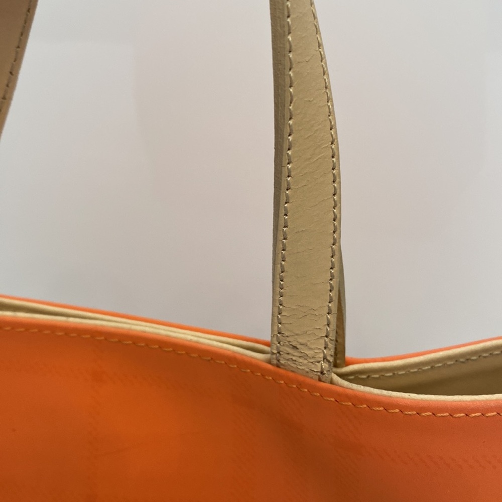 Burberry handbag tote - Picture 7 of 16
